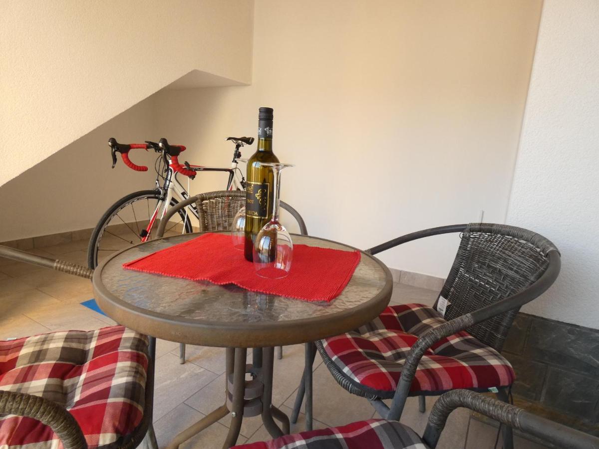 Apartment & Olive Oil Valuma Koper Extérieur photo